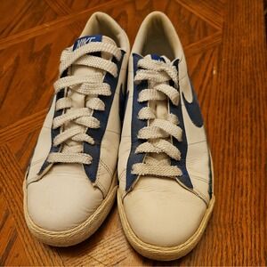 Size 9 - Nike Dunk Low Athletic Department‎